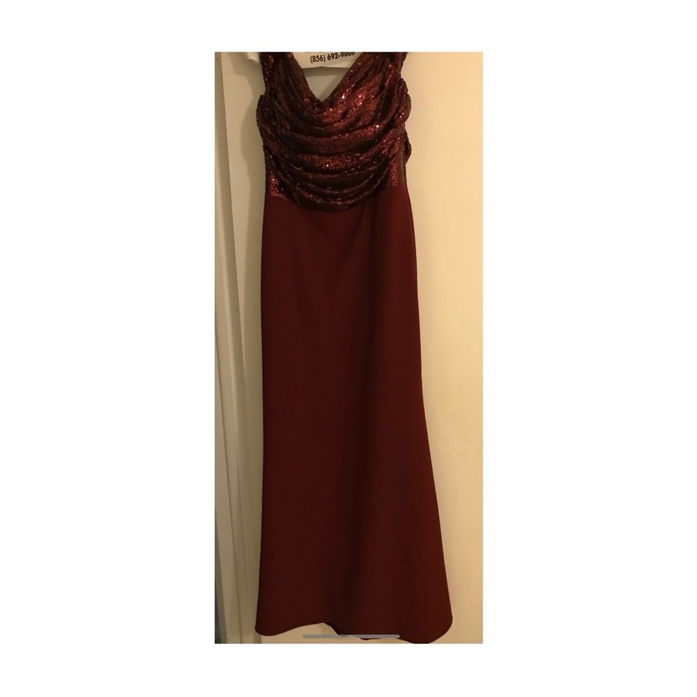 LADIES ELEGANT BURGANDY GOWN- WORN ONCE!